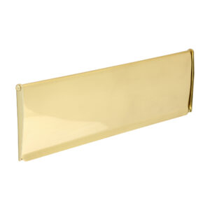 Stacked from 10 images. Method=B (R=8,S=4) Letter Tidy - Polished Brass 302 x 86