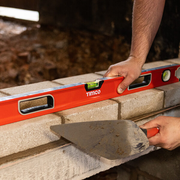 468160_w3.jpg Professional Spirit Level - Box Beam